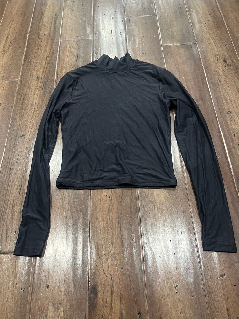Abercrombie & Fitch Black Long-Sleeve Mock Neck Tee
